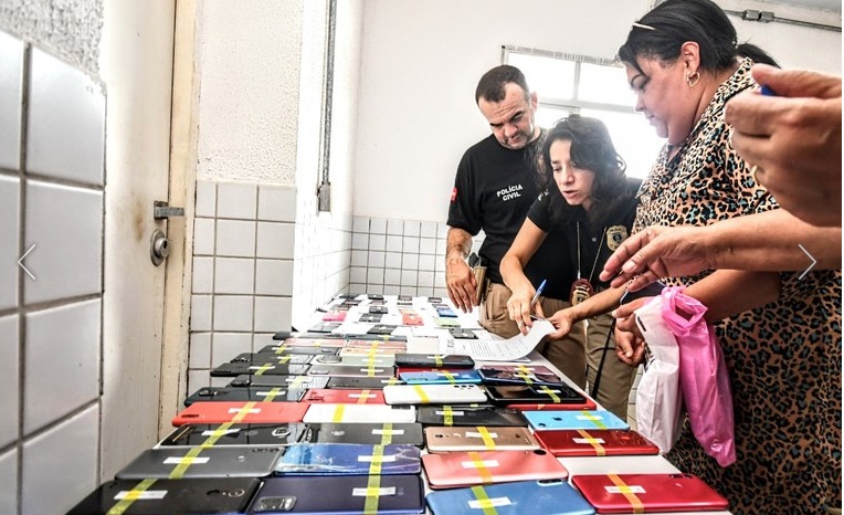 Polícia Civil entrega 300 celulares recuperados a vítimas de roubo e furto em João Pessoa
